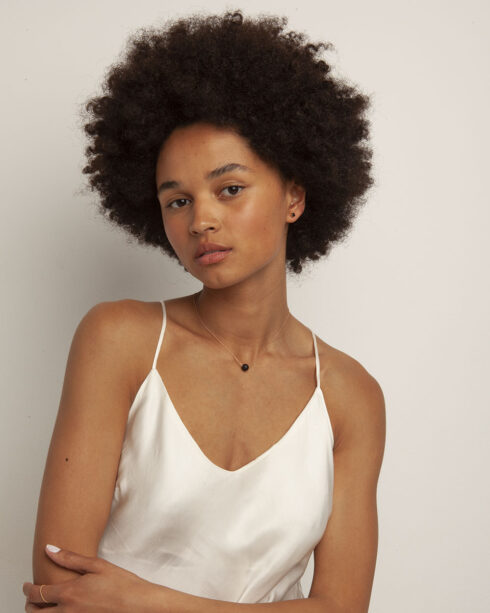 Diana Rose Pearl Chain