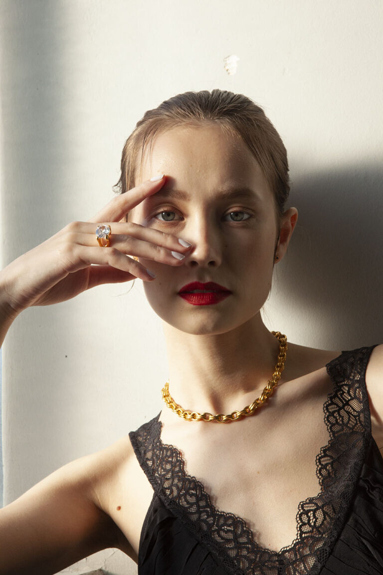Jewelry Styling Tips for Christmas: Sparkle and Shine This Holiday Season